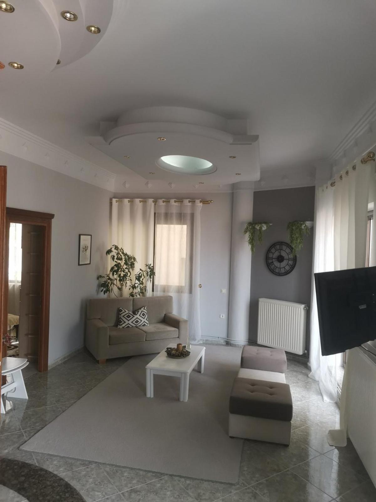 Panos Apartment Kastoria